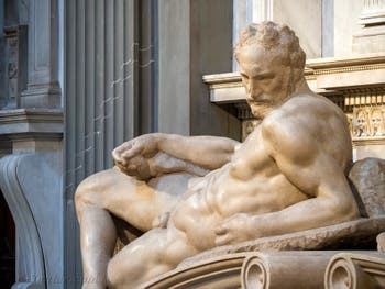 Statue du Crépuscule du tombeau Lorenzo de Médicis, Sacrestia Nuova par Michel-Ange