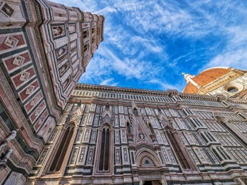 Le Campanile de Giotto Piazza del Duomo à Florence en Italie