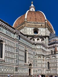 La coupole de Brunelleschi de la Cathédrale Santa Maria del Fiore ou Duomo à Florence en Italie