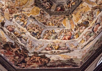 Les fresques de Giorgio Vasari dans la Cathédrale Santa Maria del Fiore à Florence en Italie