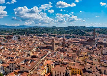 Vue de Florence, du musée du Bargello, de l'église Badia Fiorentina et du Palazzo Vecchio depuis le dôme de Brunelleschi