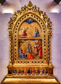 Beato Angelico, Annonciation et adoration des mages. Détrempe et feuille d'or sur bois, 1434 dans le couvent de San Marco à Florence en Italie