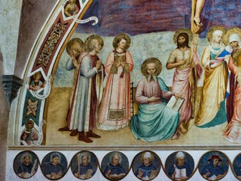 Beato Angelico, Fresque de la Crucifixion et des Saints, cloître Sant Antonin du couvent de San Marco à Florence Italie