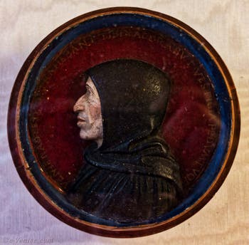 Portrait de Jerôme Savonarole par Francesco della Robia, stuc polychrome Couvent Musée San Marco à Florence en Italie