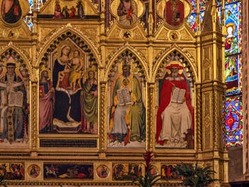 Chœur de l'église Santa Croce à Florence en Italie