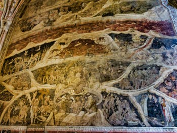 Chapelle Strozzi di Mantova Fresques de Nardio di Cione (1357) de l'église Santa Maria Novella à Florence en Italie