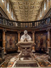 La crypte de la confession de la Basilique Sainte Marie Majeure à Rome
