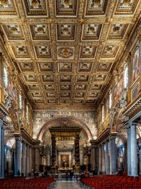 Nef centrale de la Basilique Sainte Marie Majeure à Rome