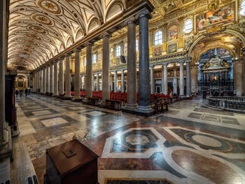 Nef centrale de la Basilique Sainte Marie Majeure à Rome
