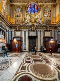 Nef centrale de la Basilique Sainte Marie Majeure à Rome