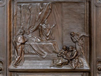 La porte en bronze du portique de la Basilique Sainte Marie Majeure à Rome