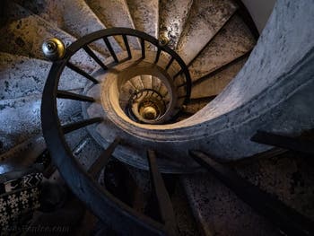 Gian Lorenzo Bernini Le Bernin, escalier hélicoïdal, salle des papes de la Basilique Sainte Marie Majeure à Rome