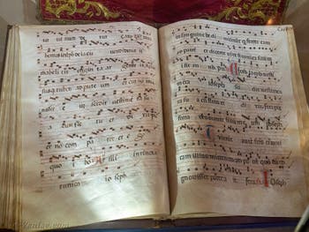 Livre de chant Grégorien, salle des papes de la Basilique Sainte Marie Majeure à Rome