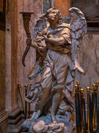 Atelier de Gian Lorenzo Bernini dit le Bernin, Anges, septième chapelle du Panthéon à Rome en Italie