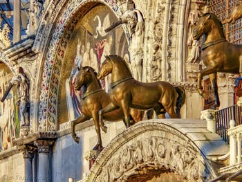 Les chevaux du quadrige de Saint-Marc par Lysippe de Sicyone, basilique Saint-Marc à Venise