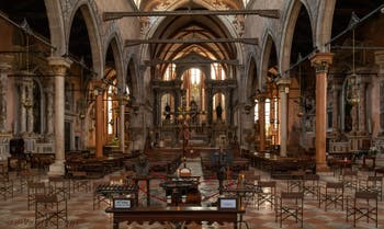 Die Kirche Santo Stefano im Sestier von St. Markus in Venedig.