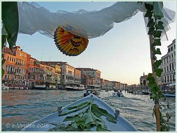 En route pour la fête du Redentore, ici sur le Grand Canal de Venise.