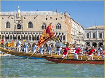 La fête de la Sensa à Venise, le palais des Doges et le pont des Soupirs.