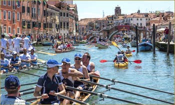 Vogalonga Venise : Sur le canal de Cannaregio