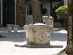 Brunnen im Ghetto von Venedig