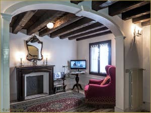 Le Salon de la petite maison Ca' Rio Marin Garzoti en location à Venise.