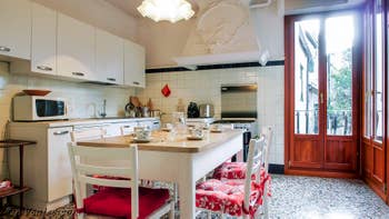 La cuisine de l'appartement Orio Boldo Terrasses à Venise.