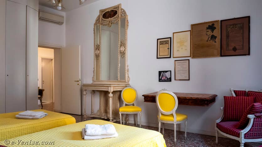 Location Palazzo Silvestro Rava à Venise, la chambre jaune