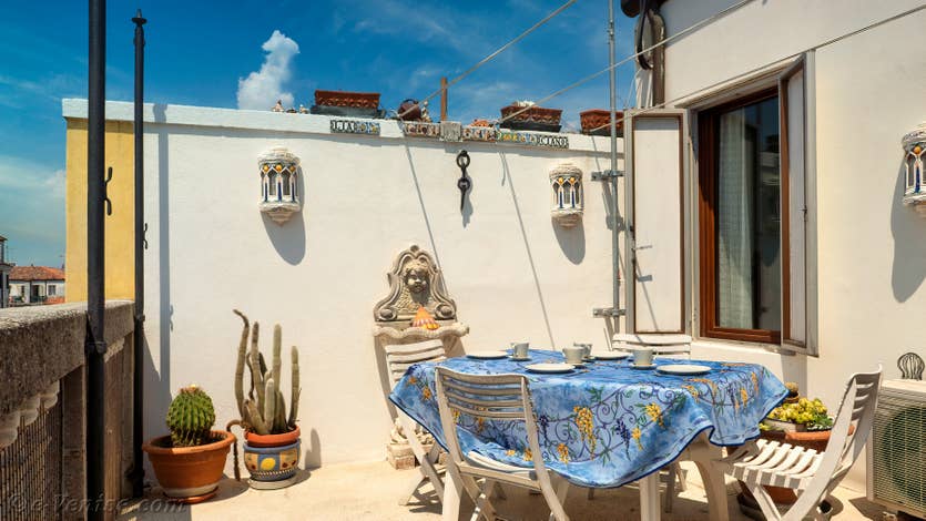 Holiday flat Venice Santa Maria Terrace, the view from the first terrace to the church La Madalena