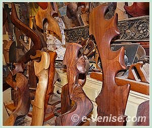 Forcole dans l'atelier de Paolo Brandolisio