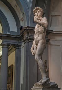 Michel-Ange Buonarroti, David, statue en marbre, 1501-1504, Galerie de l'Accademia à Florence Italie