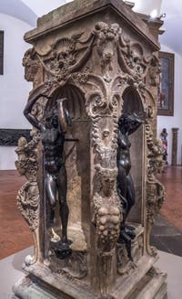 Benvenuto Cellini, Mercure, Danaé et Persée, 1553, Musée du Bargello à Florence Italie