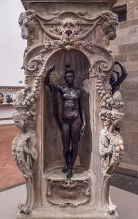 Benvenuto Cellini, Minerve, 1553, Musée du Bargello à Florence Italie