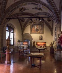 Salle du Musée Bargello à Florence Italie