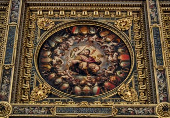 Apothéose de Cosimo Ier, Plafond de la Salle des Cinq Cents, dei Cinquecento, Palazzo Vecchio à Florence en Italie
