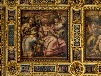 Giorgio Vasari, Jacopo Zucchi, Allégorie de Certaldo avec Minerve, symbole de l'éloquence de Giovanni Boccaccio, né à Certaldo, 1563-1565, plafond de la Salle des Cinq Cents, Palazzo Vecchio à Florence en Italie