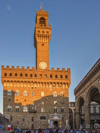 Le Palazzo Vecchio vu depuis la Piazza della Signoria à Florence Italie