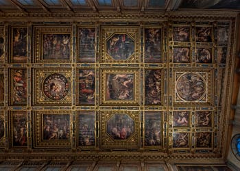 Giorgio Vasari, Giovanni Battista Naldini, Giovanni Stradano, plafond Salle des Cinq Cents, Cinquecento, Palazzo Vecchio à Florence en Italie