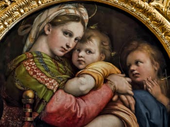 Raphaël, Vierge à l'Enfant et saint Jean-Baptiste enfant, la Madonna della Seggiola, 1512, Galerie Palatina Pitti, Florence Italie