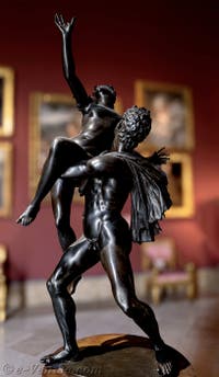 Giambologna, Le rapt d'une Sabine, musée Capodimonte à Naples en Italie