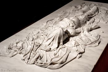 Jago, Le Fils Voilé, chapelle dei Bianchi, basilique San Severo fuori le mura à Naples en Italie