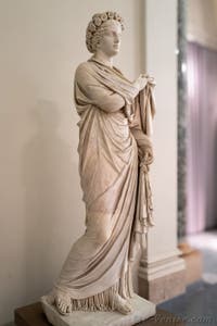 Flora Piccola Ercolanese, Collection Farnèse, musée archéologique de Naples en Italie