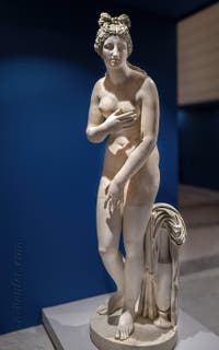 Aphrodite pudique type capitoline, Herculanum, musée archéologique de Naples en Italie