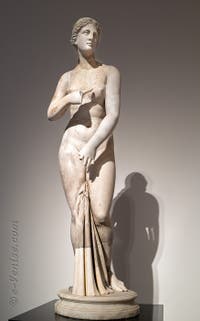 Aphrodite Pudique, Temple d'Apollon, Pompéi, musée archéologique de Naples en Italie