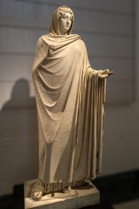 Aphrodite Sosandra, Baia, musée archéologique de Naples en Italie