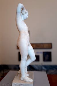 Apollon Hermaphrodite avec un carquois, Pompéi, musée archéologique de Naples en Italie