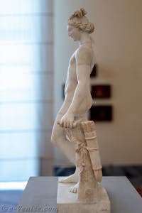 Apollon Hermaphrodite avec un carquois, Pompéi, musée archéologique de Naples en Italie