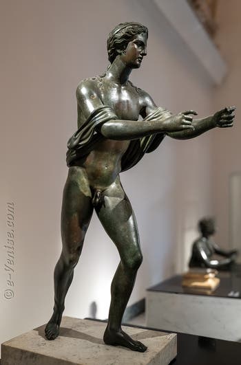 Apollon tirant à l’arc, Temple d'Apollon, Pompéi, musée archéologique de Naples en Italie