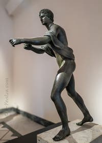 Apollon tirant à l’arc, Temple d'Apollon, Pompéi, musée archéologique de Naples en Italie