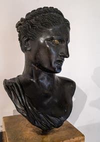 Artémis Bérénice, villa dei Papyrus, Herculanum, musée archéologique de Naples en Italie