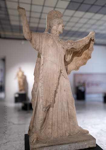 Athéna Promachos, villa des Papyrus, Herculanum, musée archéologique de Naples en Italie